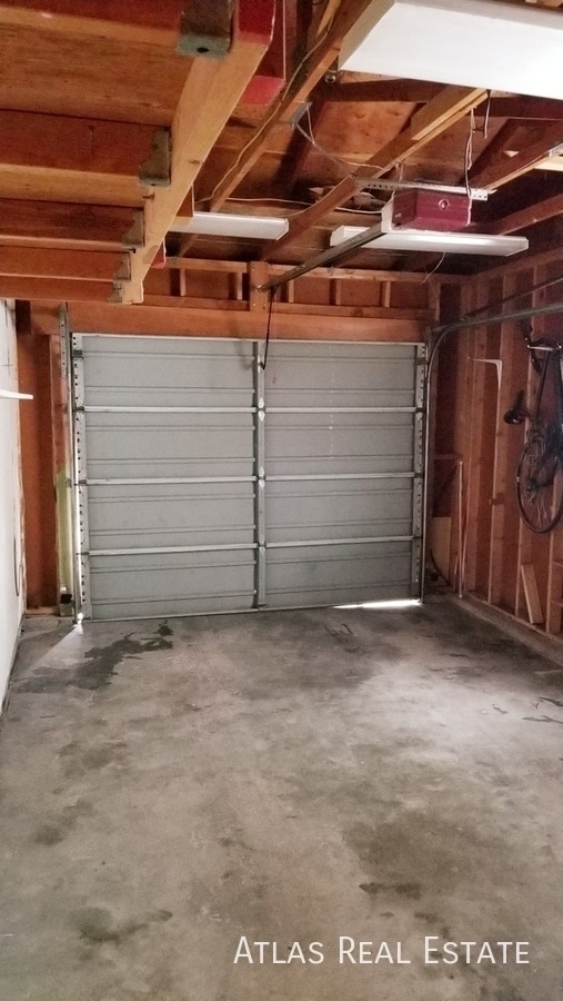 Building Photo - 3121 W 133rd Cir