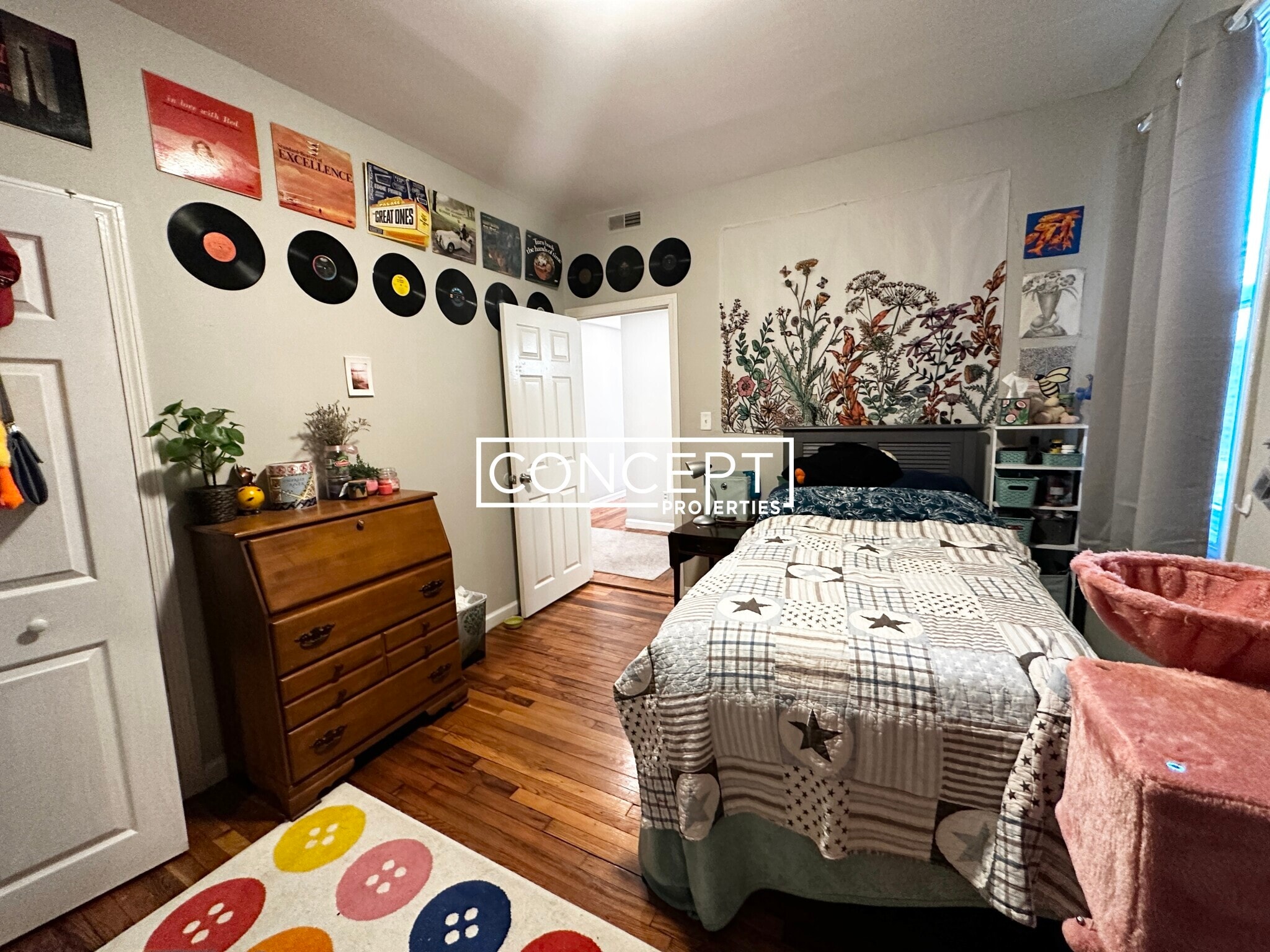 Building Photo - 777 Parker St