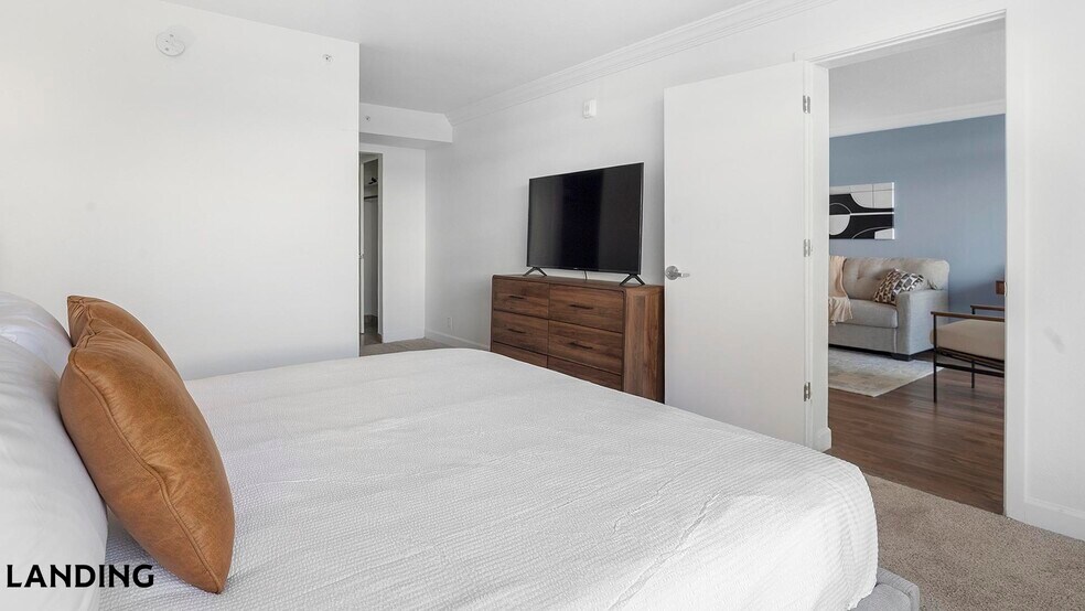 Building Photo - 2851 Maingate Village Cir