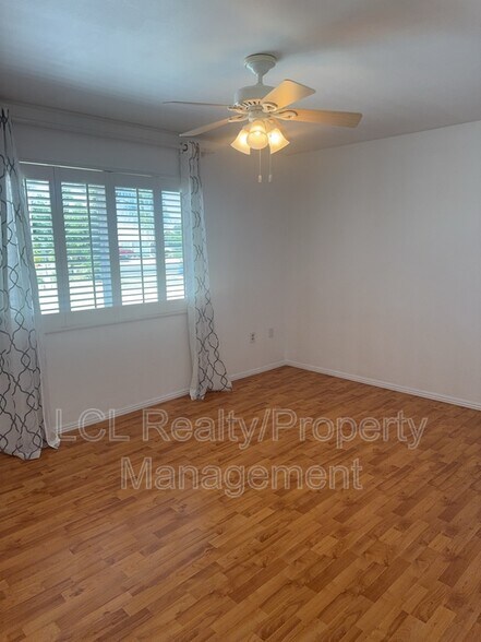 Building Photo - 28610 Pebble Beach Dr