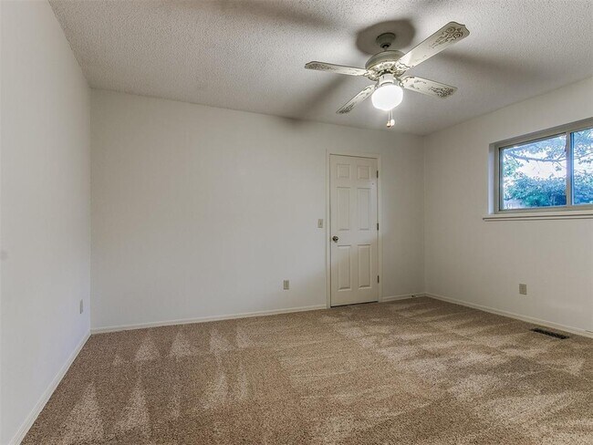 Building Photo - 11317 Windmill Pl