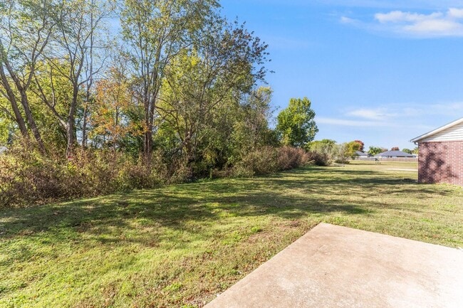 Building Photo - 3503 SW Victoria Pl