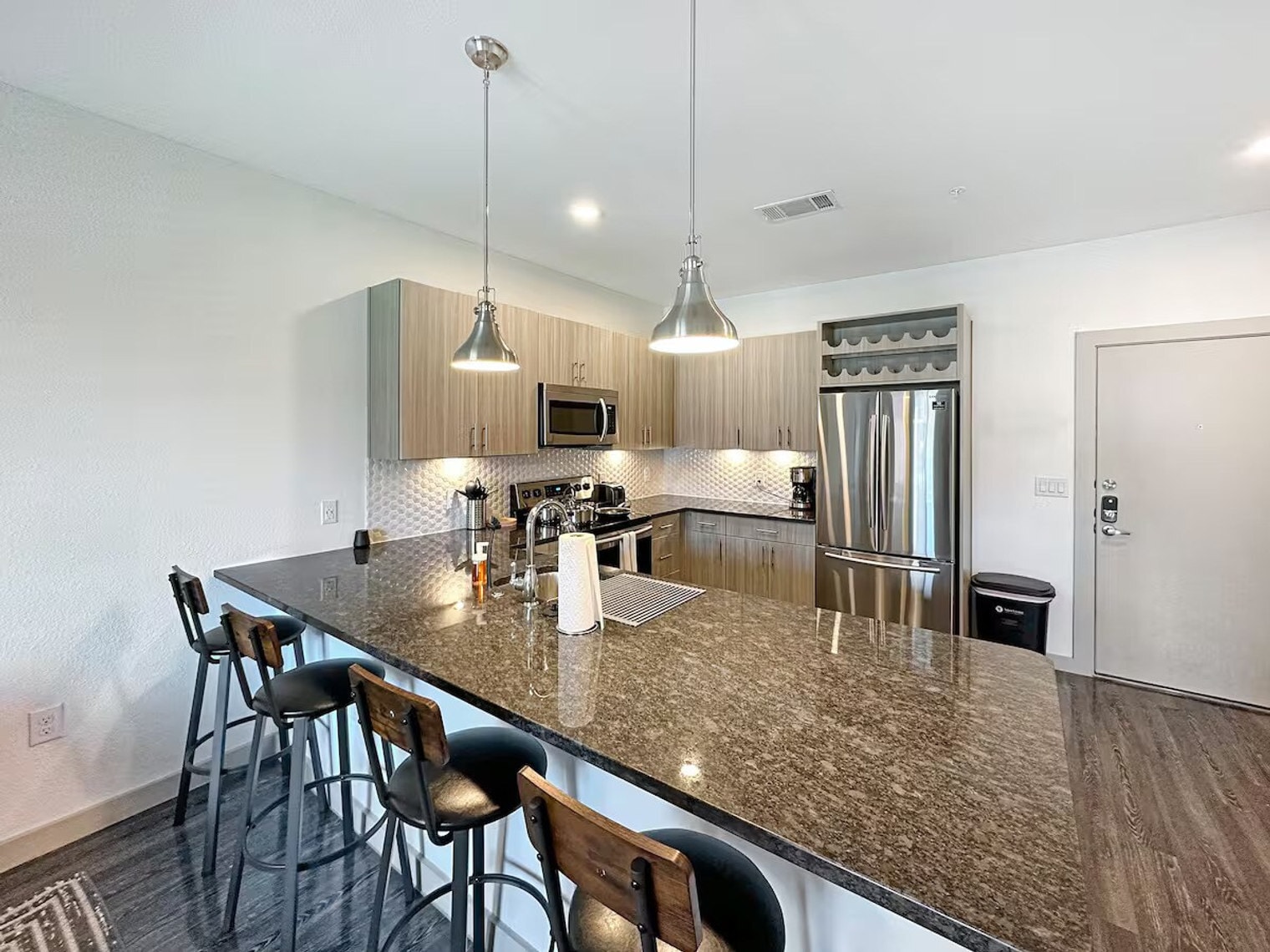 Building Photo - 7210 Henneman Way