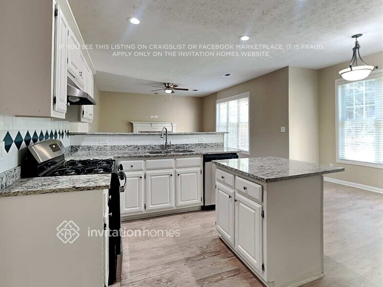 Building Photo - 4299 Chatham View Dr
