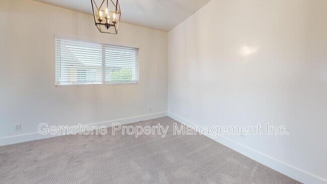 Building Photo - 4560 60th St