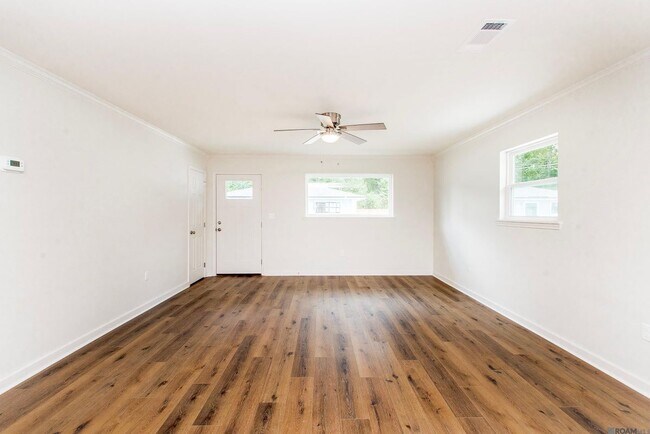 Building Photo - 43053 N Billville Rd
