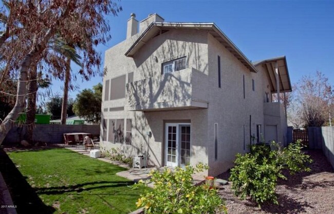 Building Photo - 6 bed 5 bath home near ASU