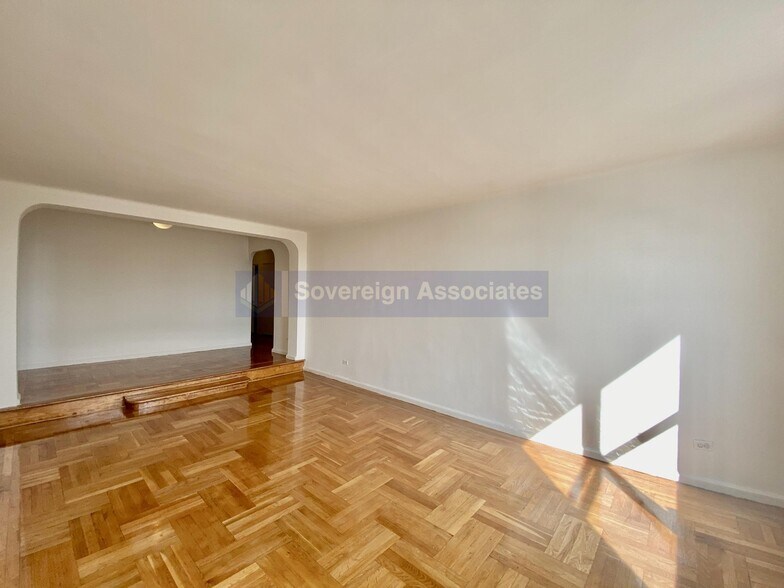 Building Photo - 700 Fort Washington Ave