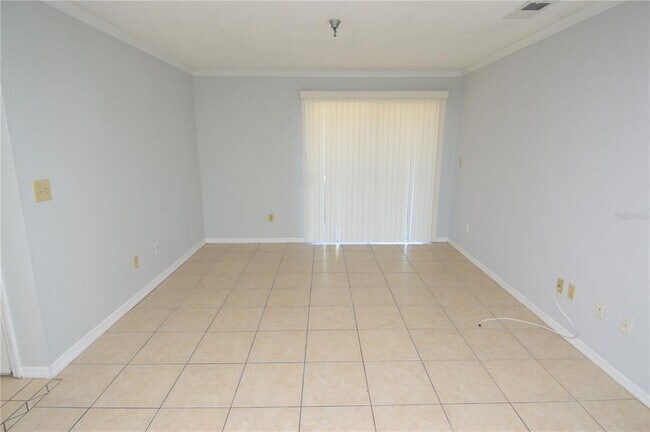 Building Photo - 10265 Gandy Blvd N