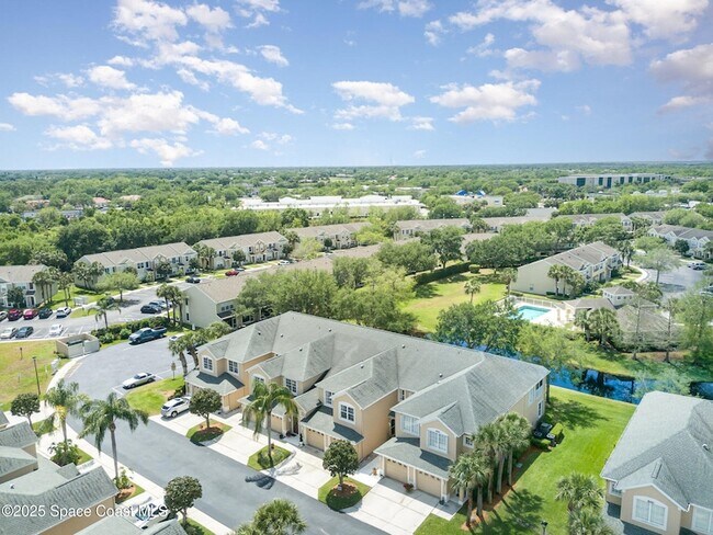 Building Photo - 400 Trotter Ln