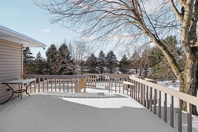 Building Photo - 9434 Neal Rd