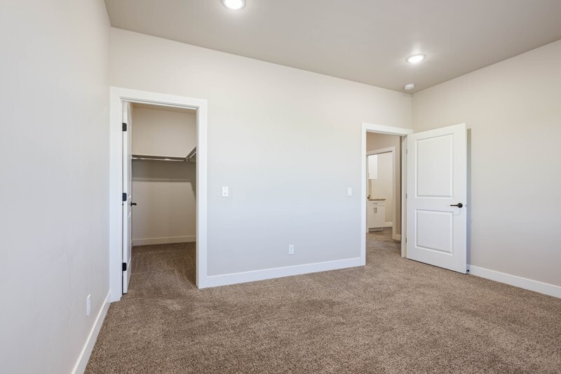Building Photo - 280 W 2100 N