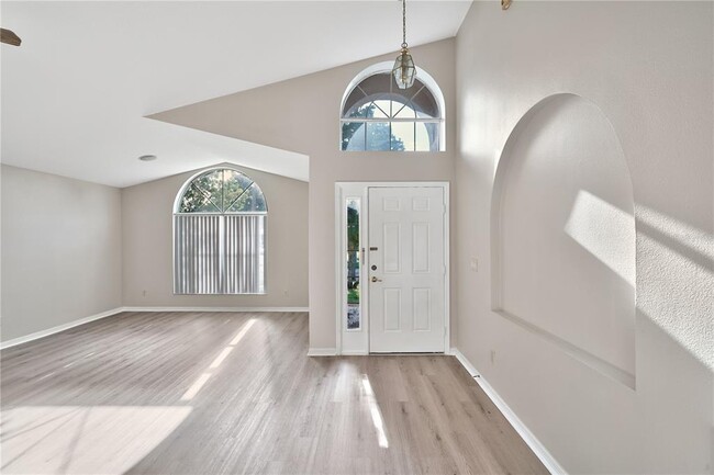 Building Photo - 13223 Chattanooga Ln