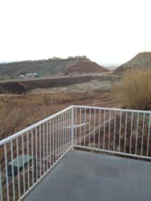 Building Photo - 840 N Twin Lakes Dr