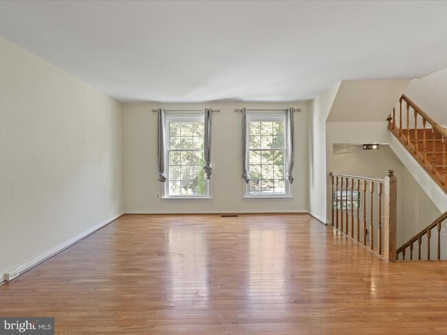 Building Photo - 6502 Coachleigh Way