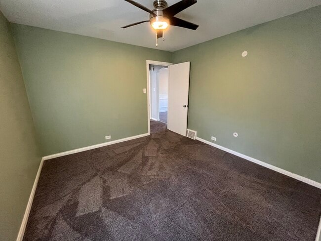 Building Photo - 15532 Gouwens Ln