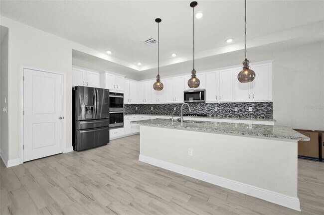 Building Photo - 21654 Billowy Jaunt Dr