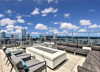 Building Photo - 1321 Seneca St