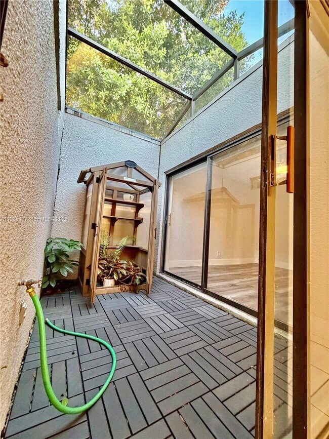 Building Photo - 11336 NW 16th St