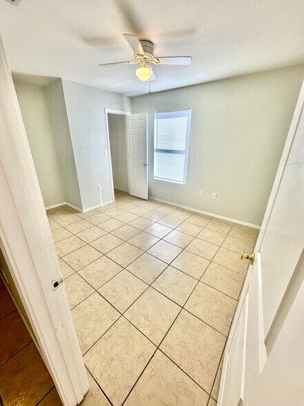 Building Photo - 15315 Kamary Ln