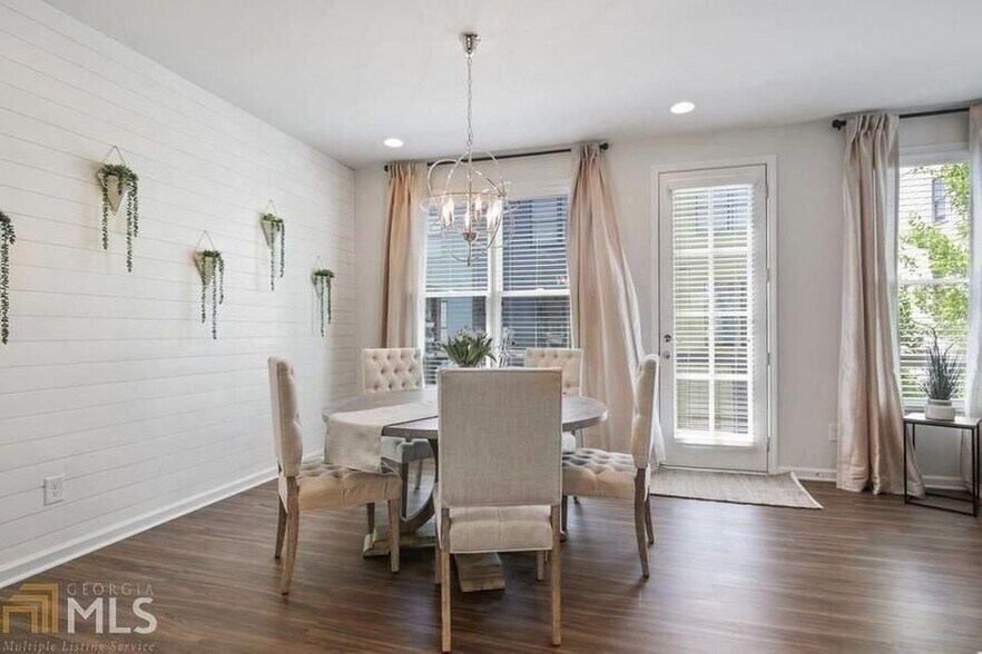 Building Photo - 760 Winton Way