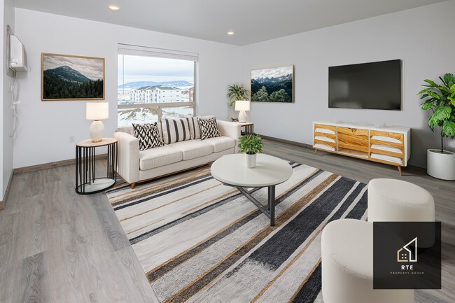 Building Photo - 1200 Abigail Ln