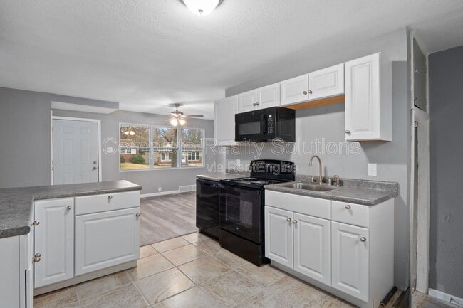 Building Photo - 50 Lynn Meadows Ln