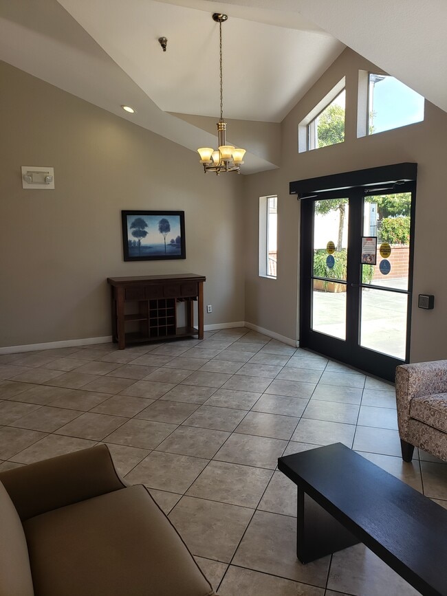 Building Photo - 6400 Christie Ave