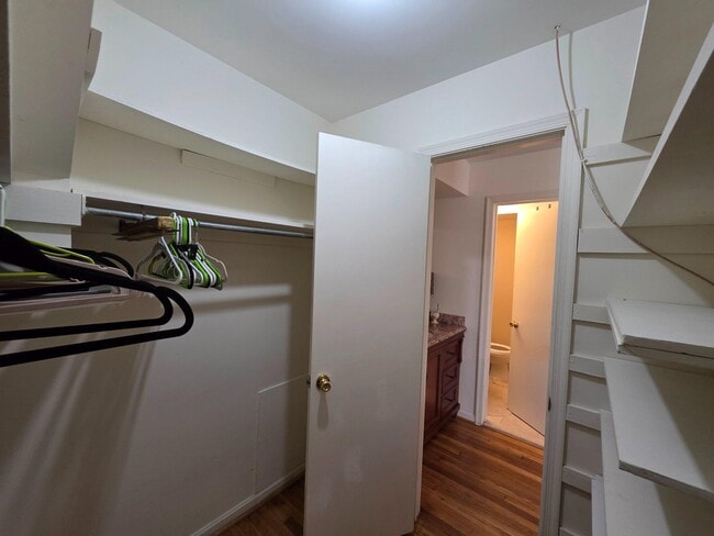 Building Photo - 8120 Paisley Pl