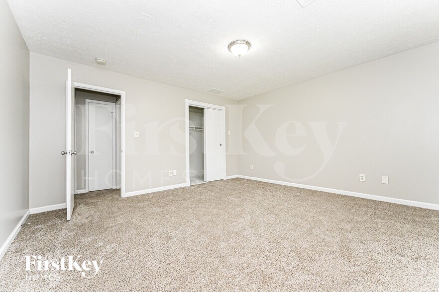 Building Photo - 3440 Dogwood Pl