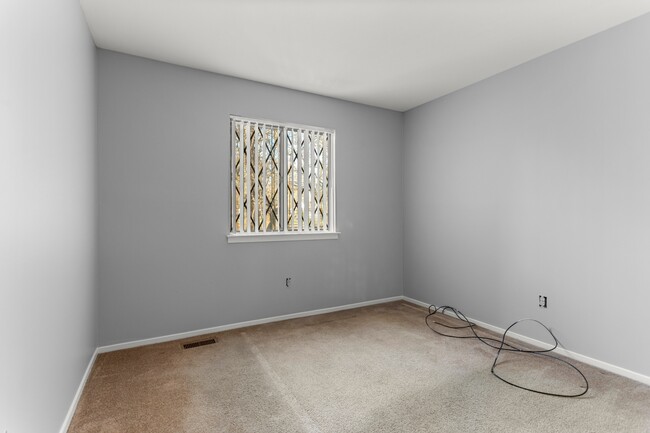 Building Photo - 3809 Heritage Pkwy