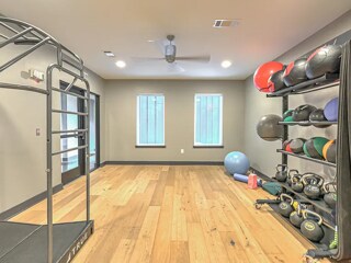 Building Photo - 1677 54th Ave N