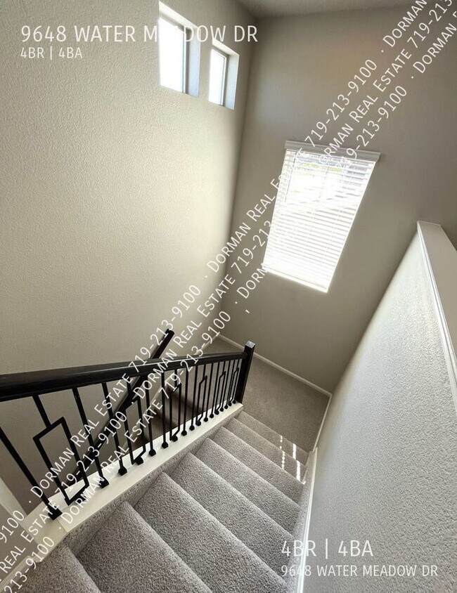 Building Photo - 9648 Water Meadow Dr