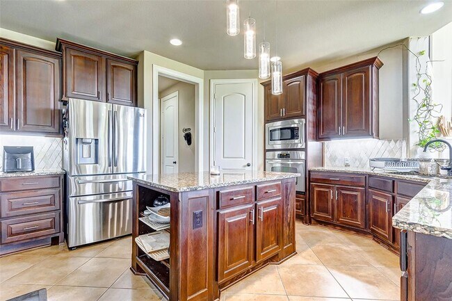 Building Photo - 16214 Canova Hill Ln