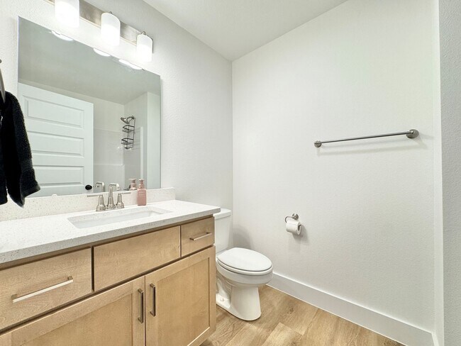 Building Photo - BRAND NEW 4 bedroom 2 bath home in Prairie Grove