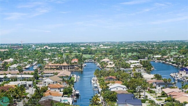 Building Photo - 3750 Galt Ocean Dr