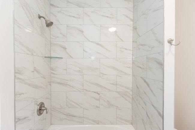 Building Photo - 6029 Jefferson St