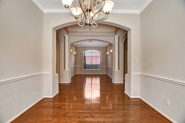 Building Photo - 1110 Parkhaven Ln