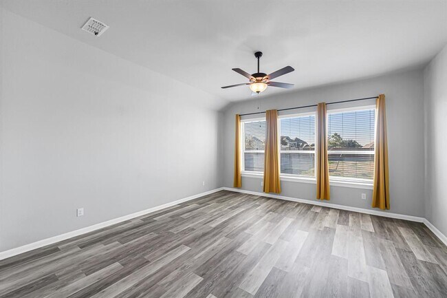 Building Photo - 4946 Hitchings Ct