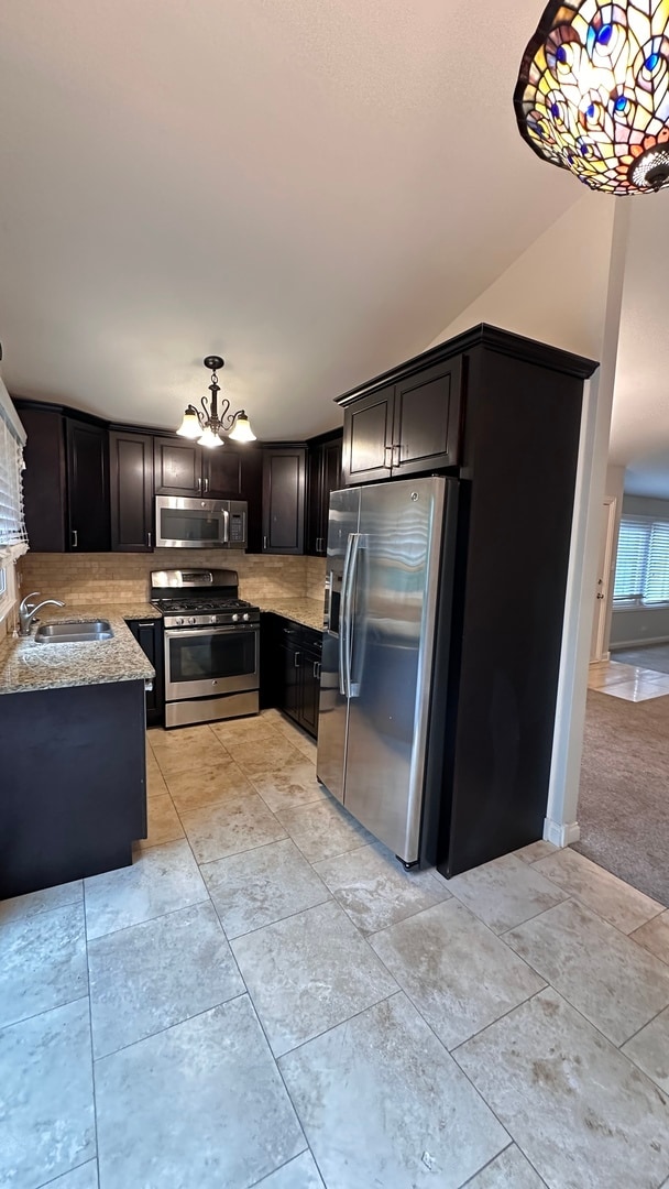 Building Photo - 183 Cascade Dr