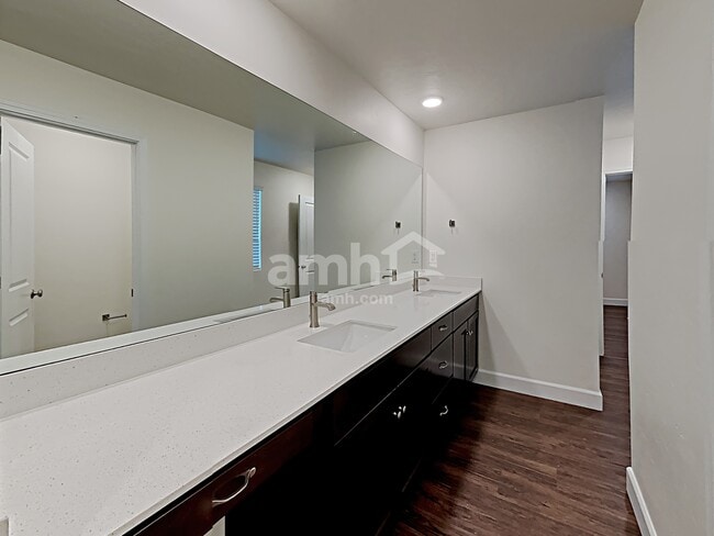 Building Photo - 2704 W 3340 S