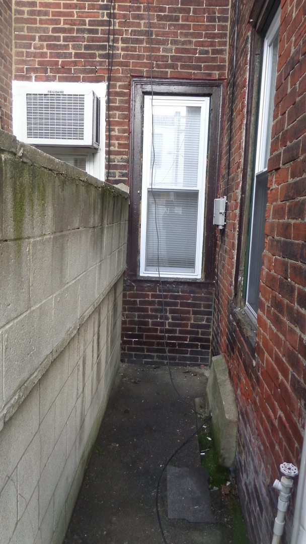 Building Photo - 24th & Tasker Street- Point Breeze-South Philadelphia