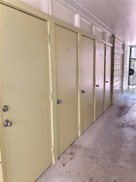 Building Photo - 1301 S Howard Ave