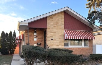 Building Photo - 11706 S Artesian Ave