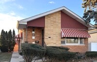 Building Photo - 11706 S Artesian Ave