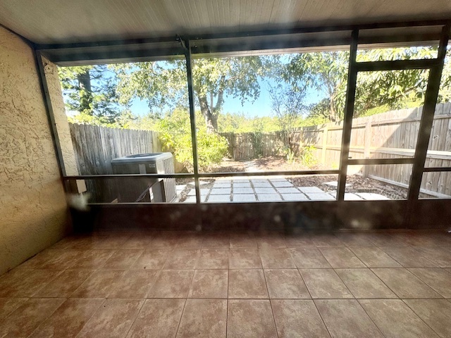 Screened Patio Fenced yard - 6215 Peregrine Ct