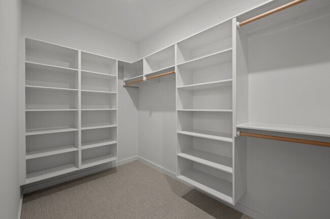 Building Photo - Stunning New Construction Home in the Hear...