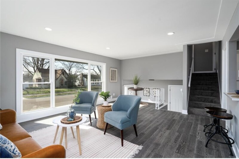 Primary Photo - 4248 Regent Ave N