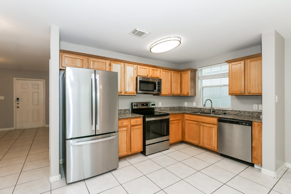 Building Photo - 4923 N Cancun Dr