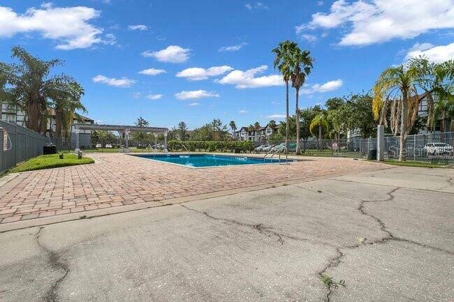 Building Photo - 3702 Palm Desert Ln